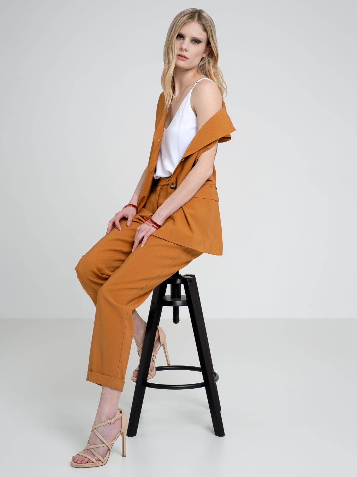 Gilet in viscosa curry