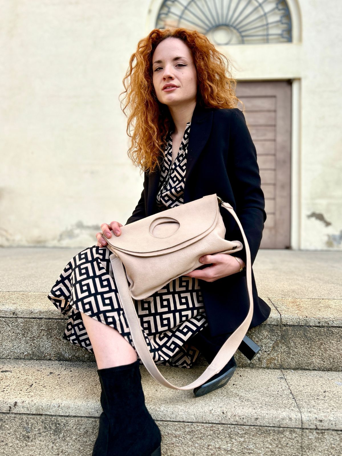 Pochette/tracolla in vera pelle color cipria
