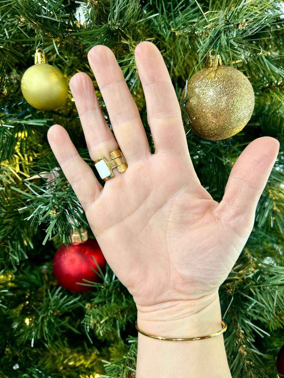 Anello a fascia bianco