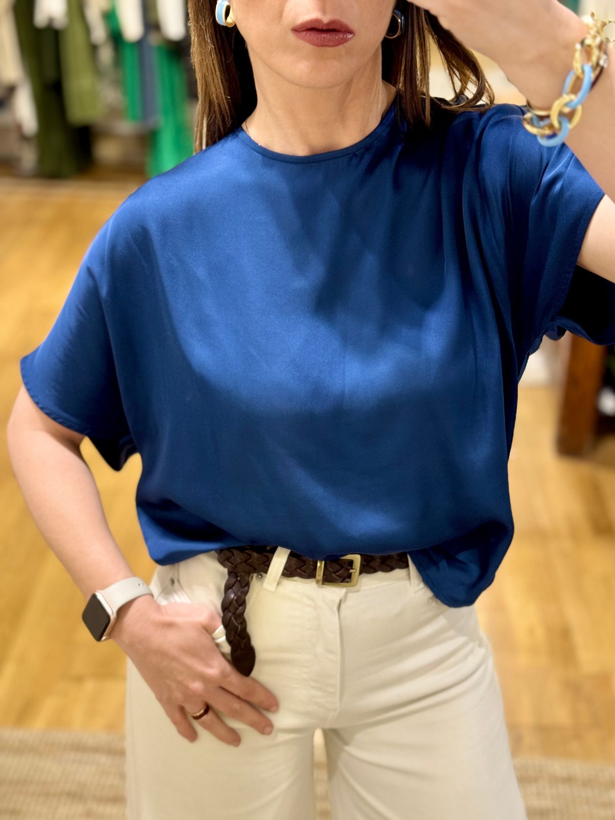 Blusa blu in rasatello