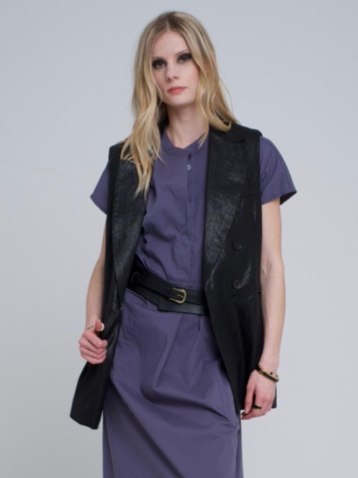 Gilet in lino spalmato