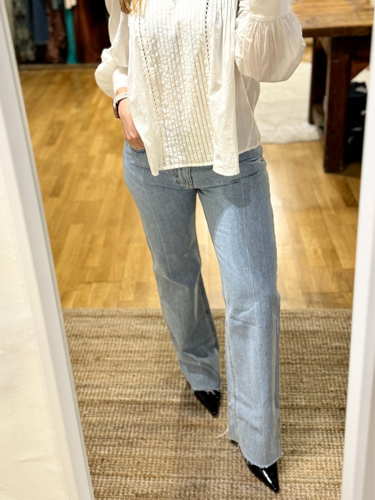 Denim taglio dritto sfrangiato al fondo