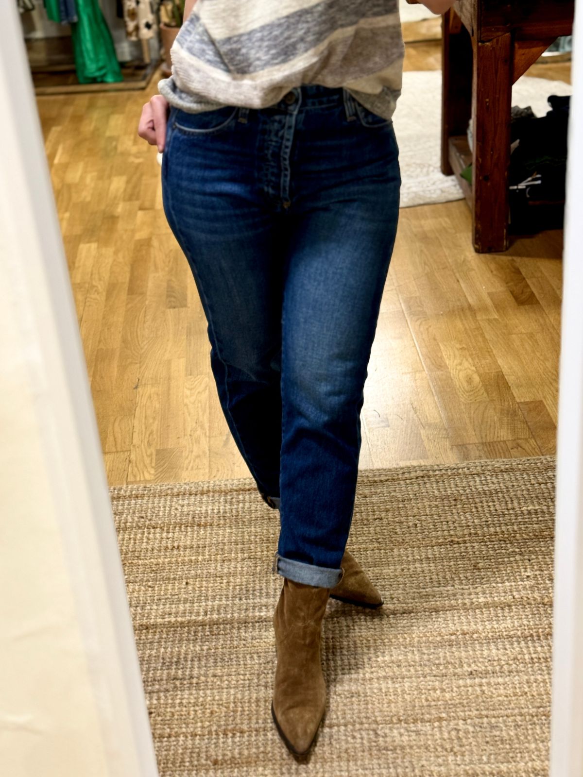 Jeans scuro diritto