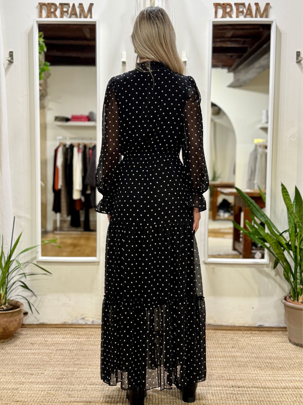 Abito a pois in chiffon