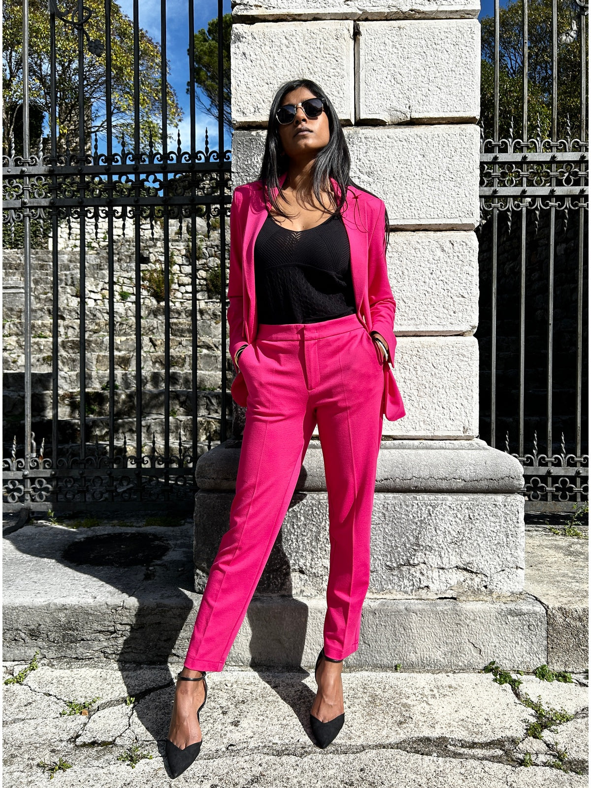 Outfit Camicia Fucsia Uomo Jeans Abbinamenti Maglione Camicia