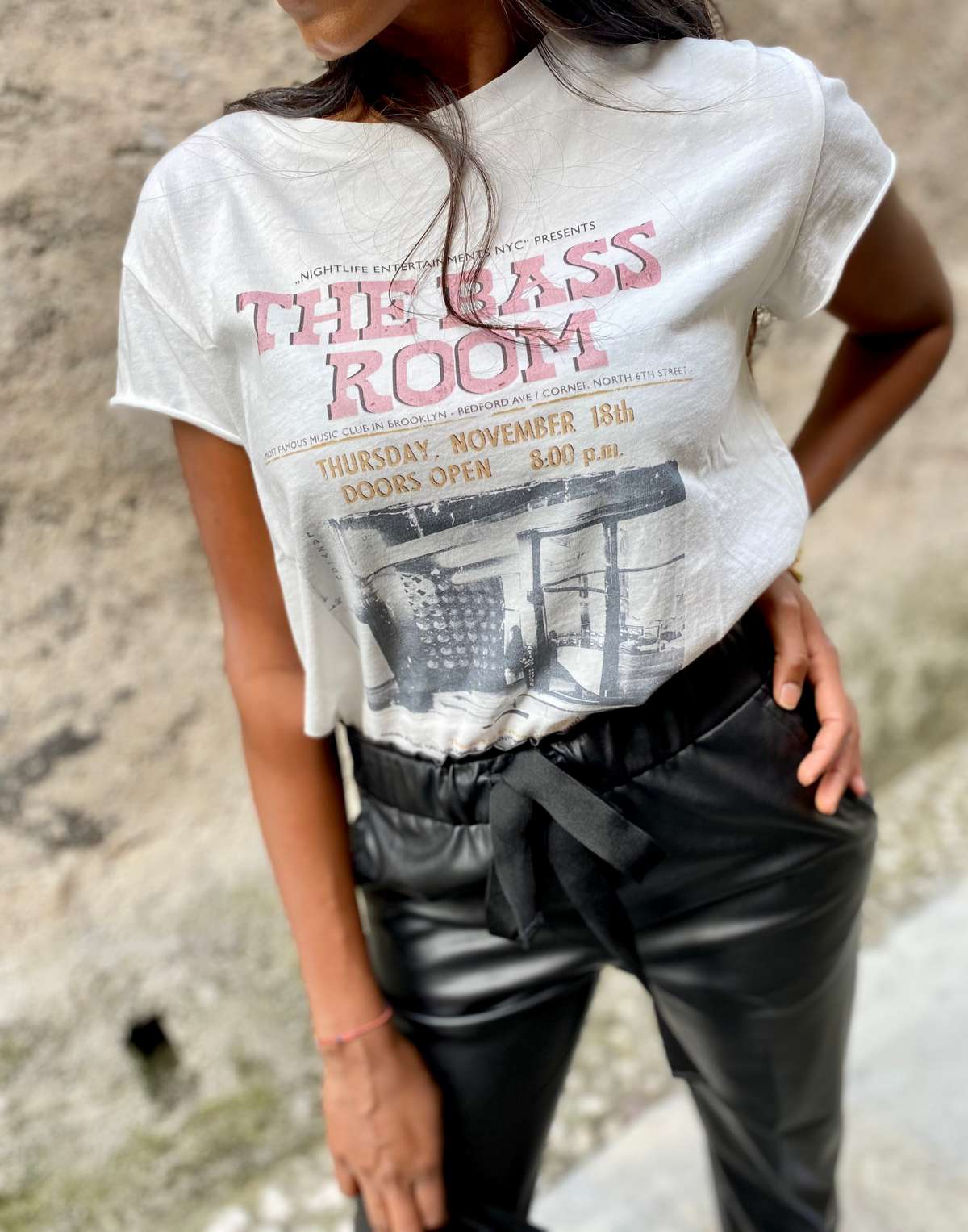 T-shirt stampata "The bass room"