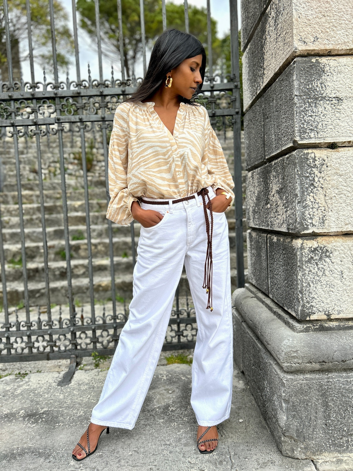 Outfit Pantaloni Bianchi Pantaloni Palazzo Inverno 2022 White