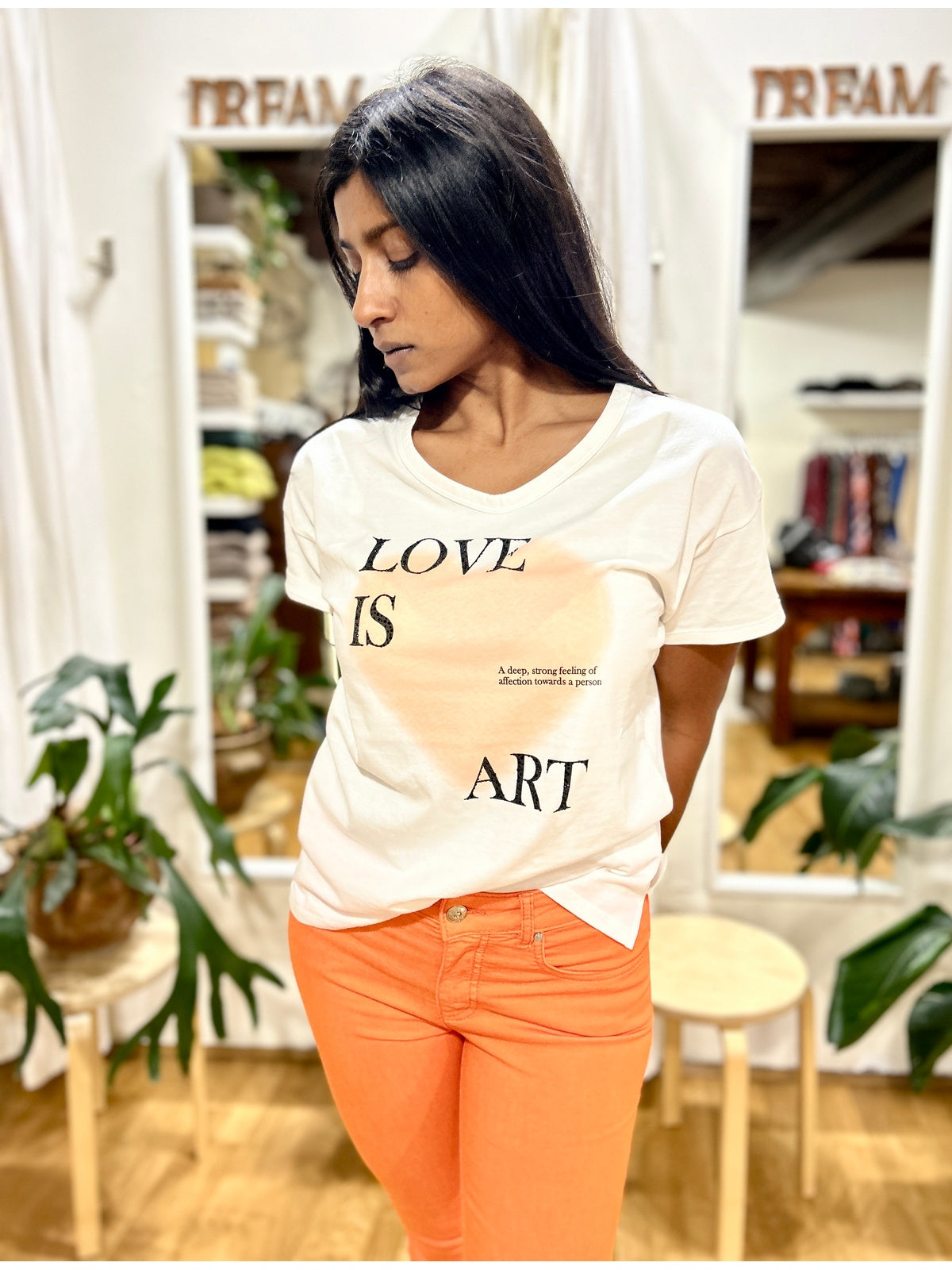T-shirt "Love is art"