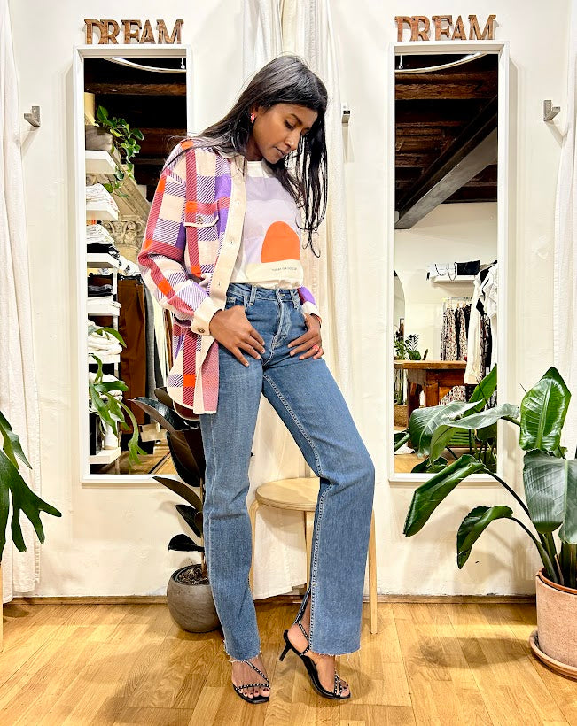 Jeans taglio dritto con spacco