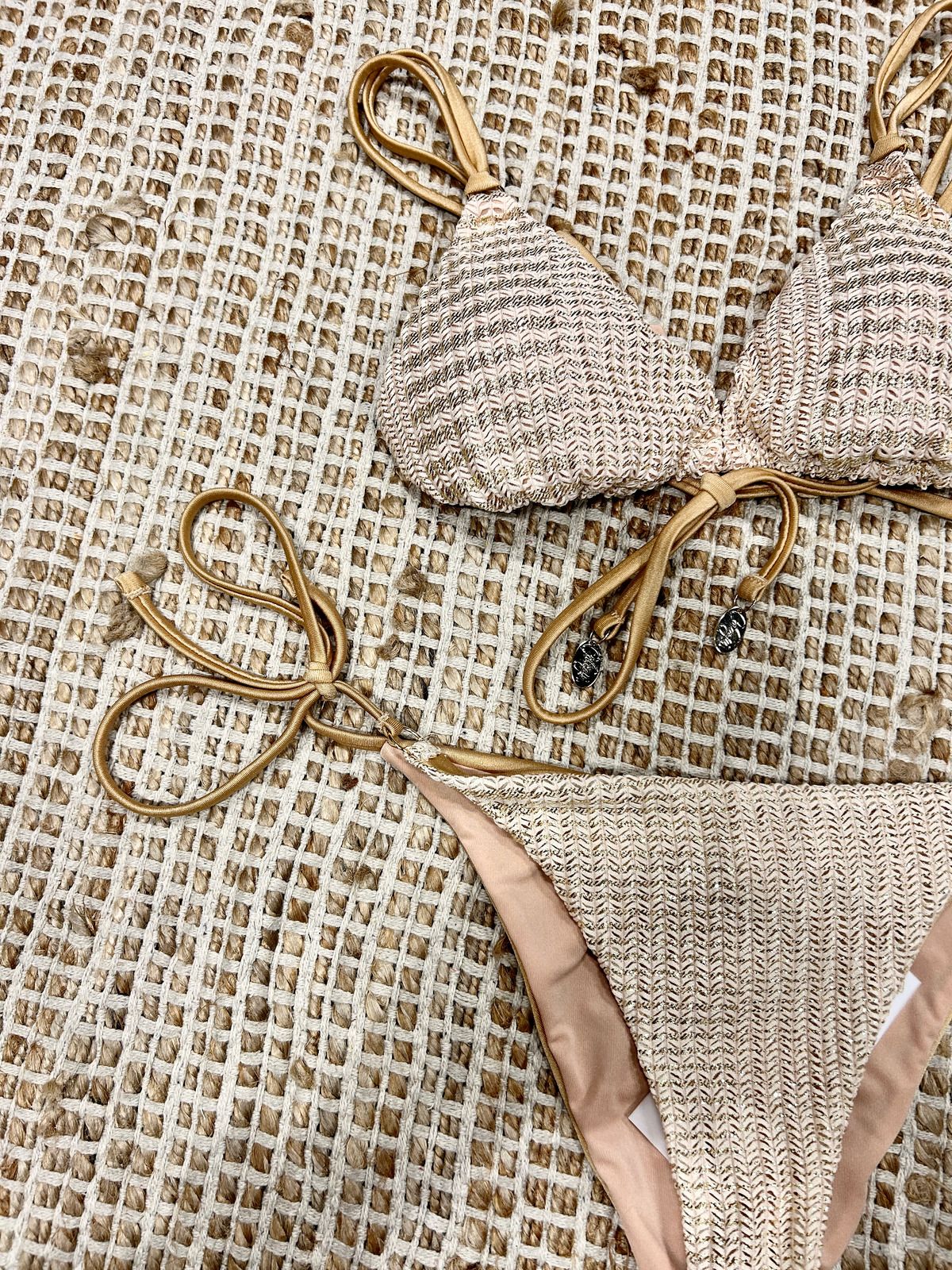 Bikini triangolo spigato oro crema donna