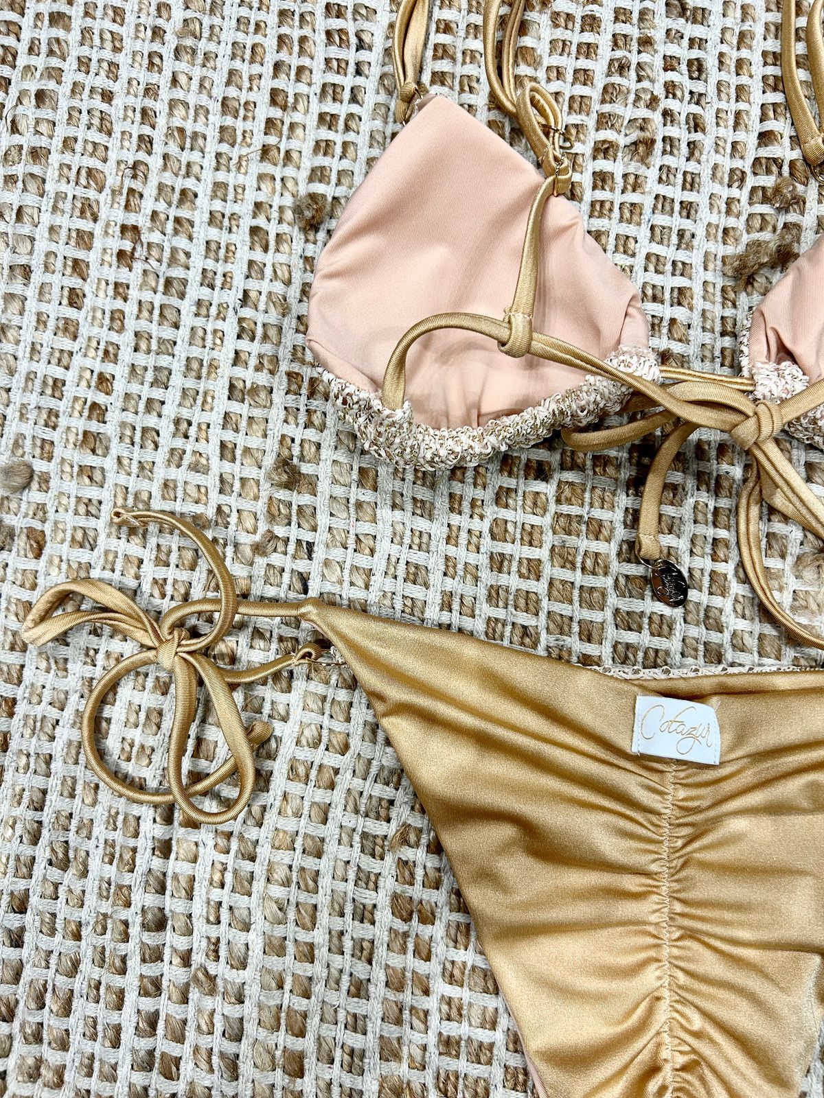 Bikini triangolo spigato oro crema donna