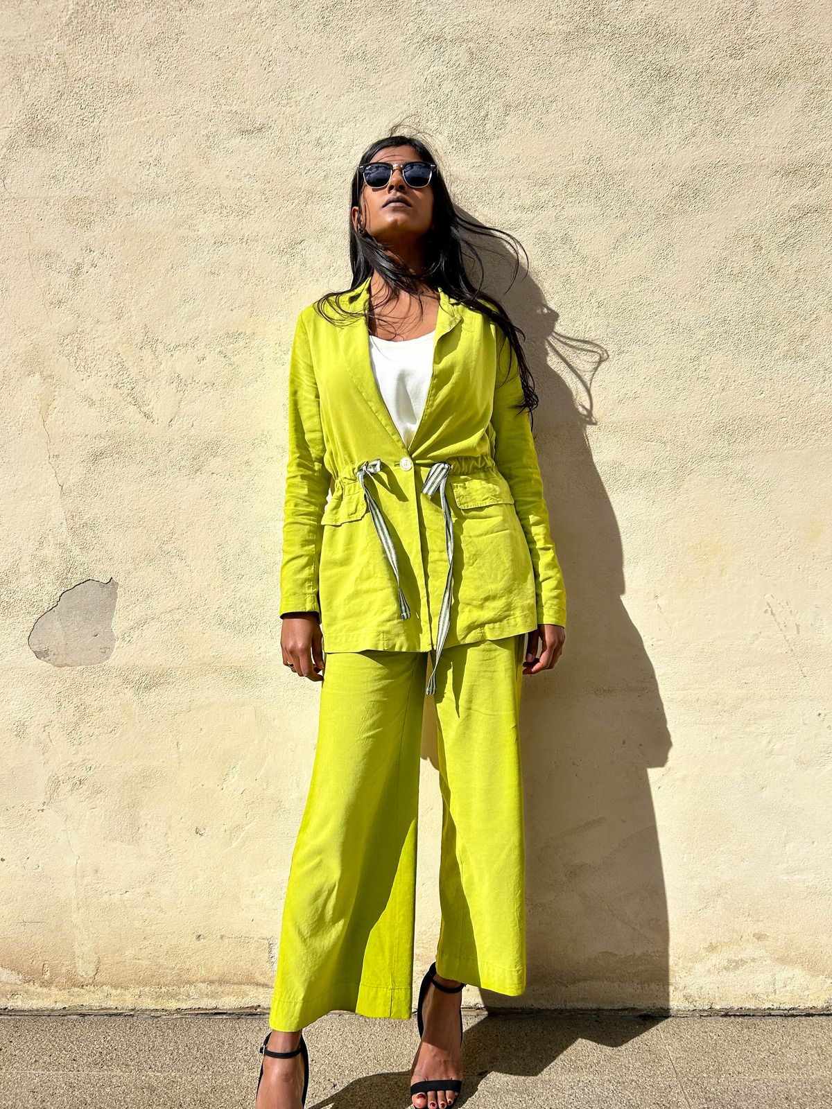 Giacca blazer con coulisse in vita