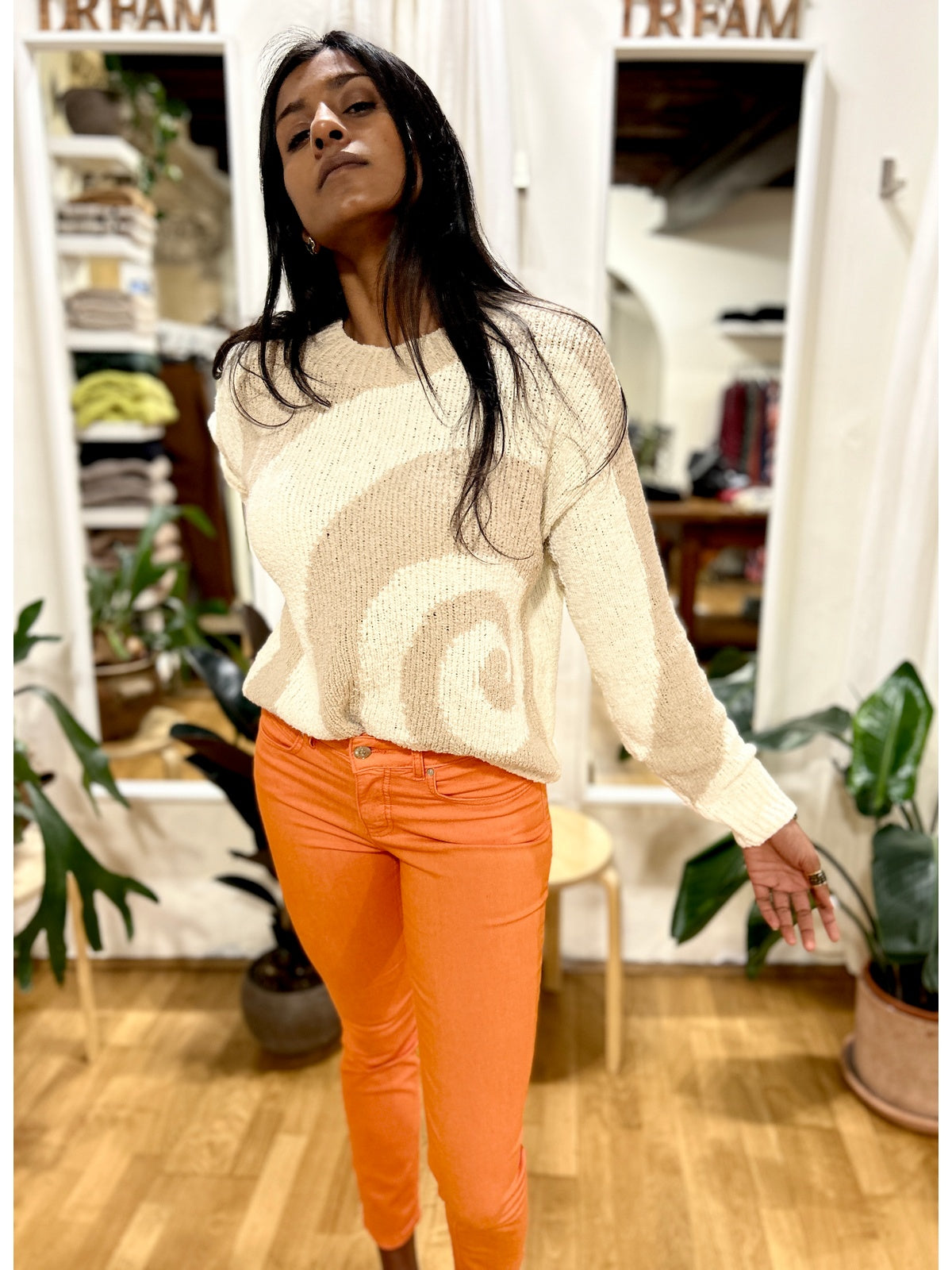 Maglia in cotone vortice beige