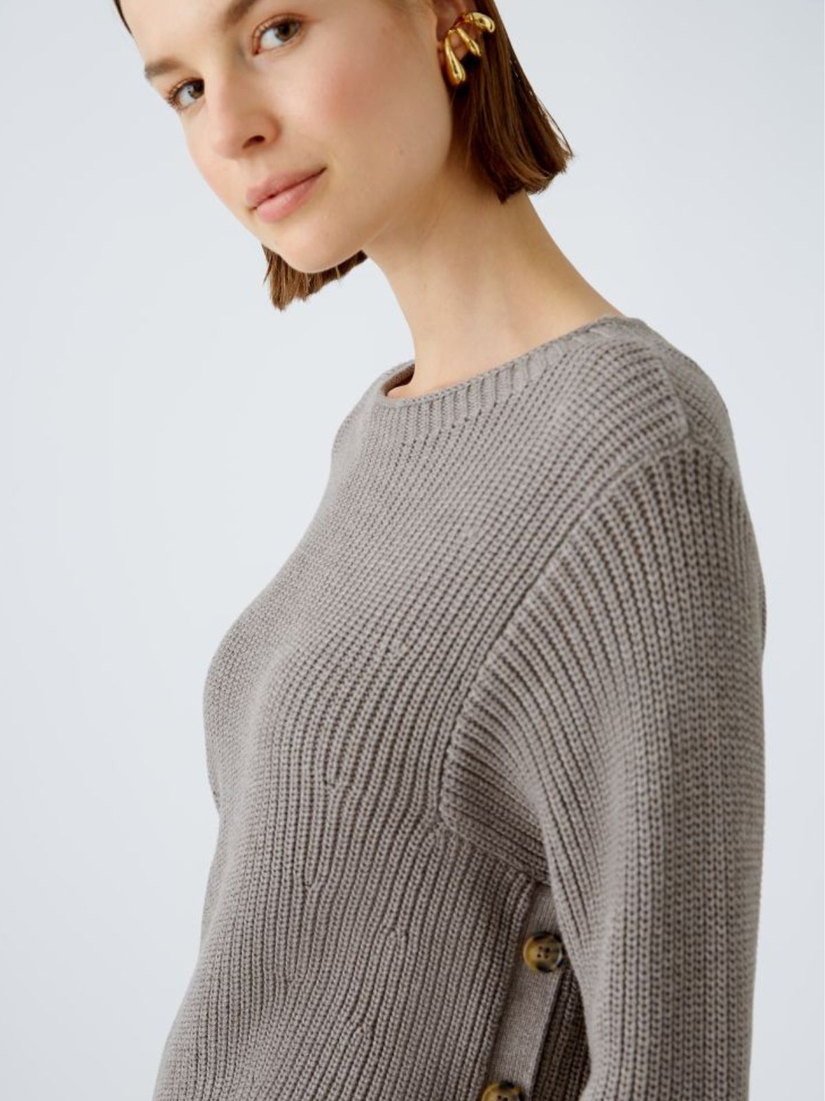 Maglia con abbottonatura laterale
