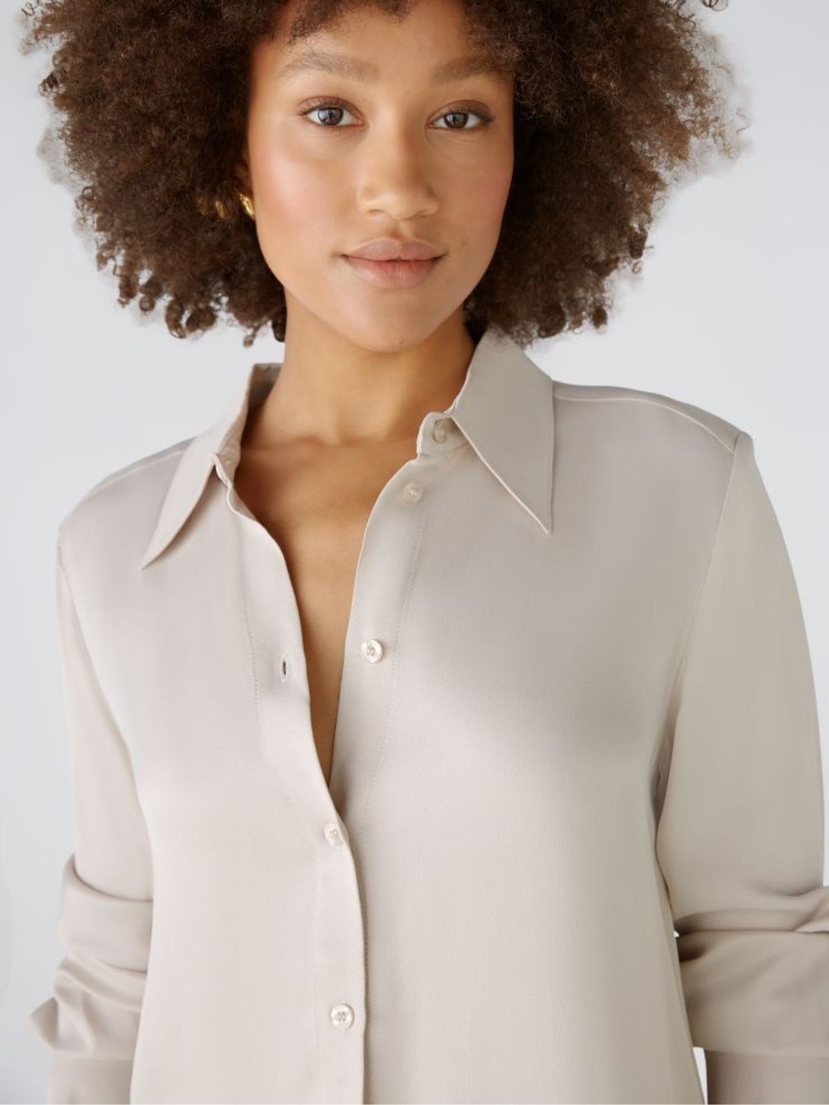 Camicia grigia in satin