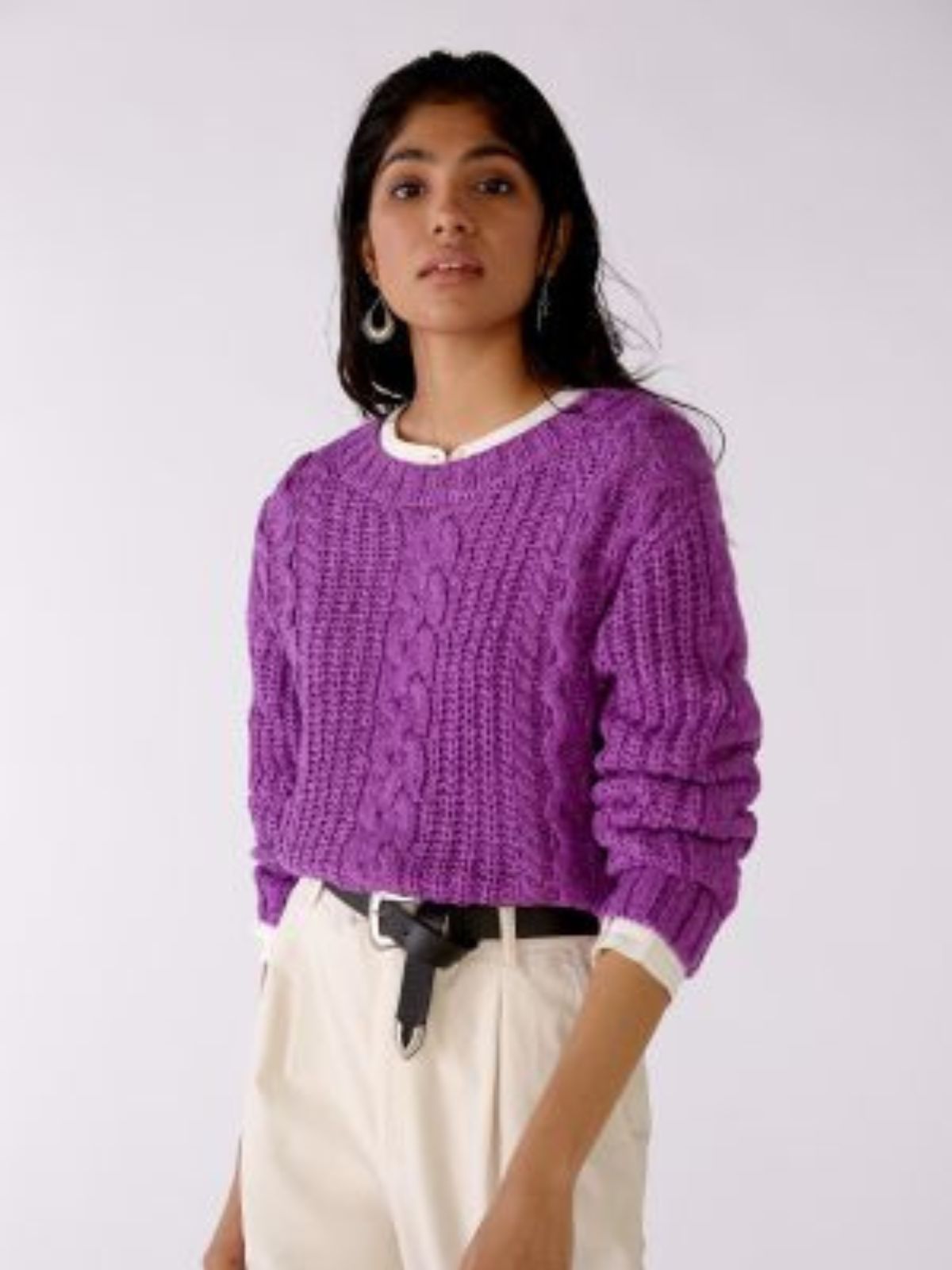 Maglia con le trecce in fettuccia