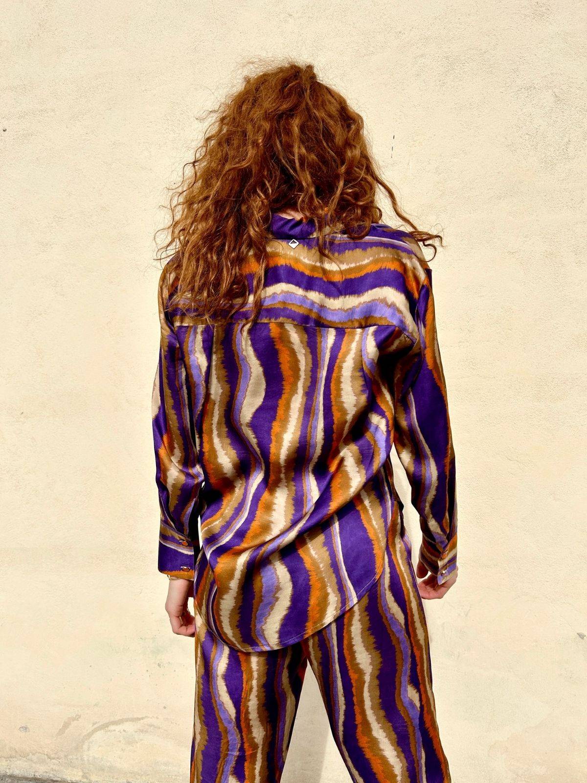 Camicia in fantasia “onde”
