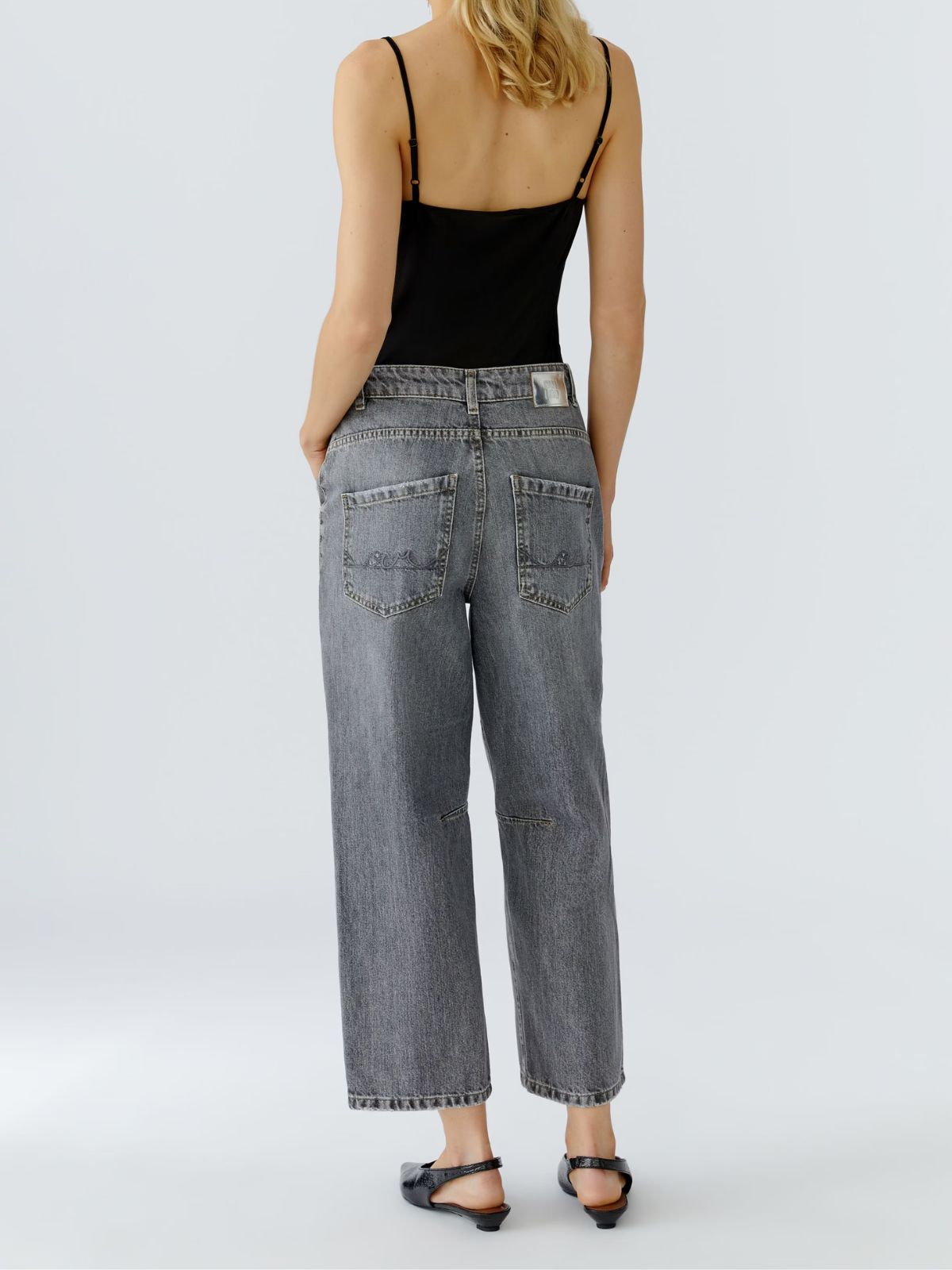 Jeans largo barrel fit grigio